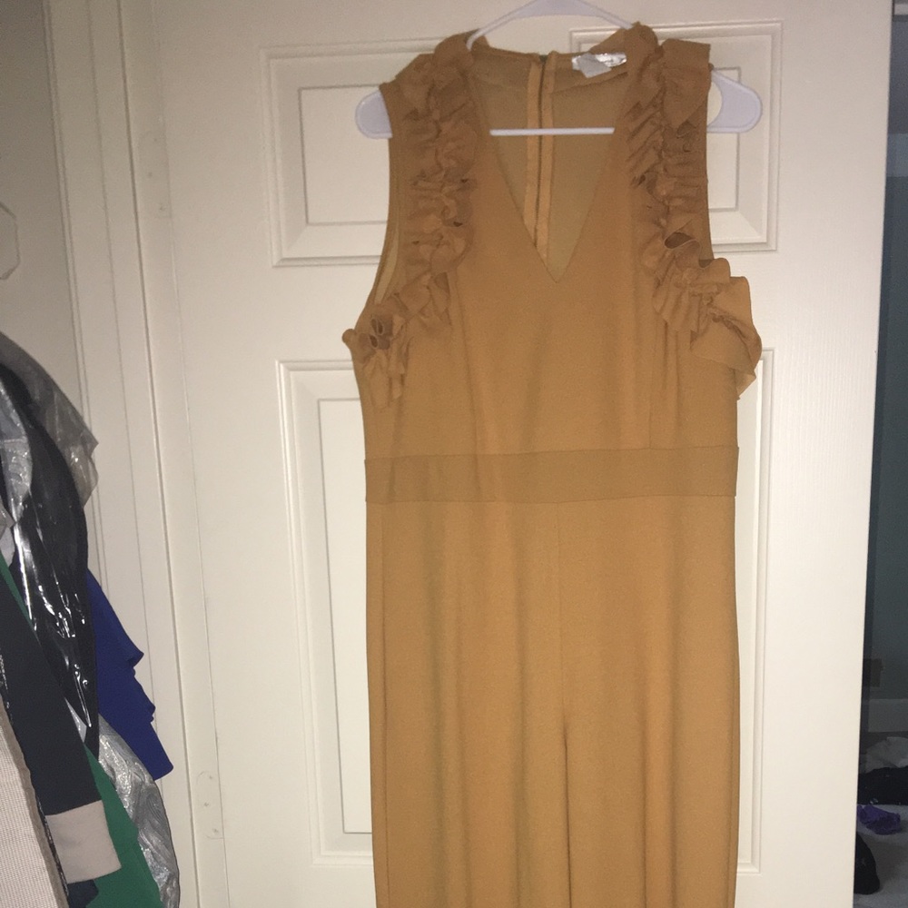 1XL mustard  jumpsuit with ruffles